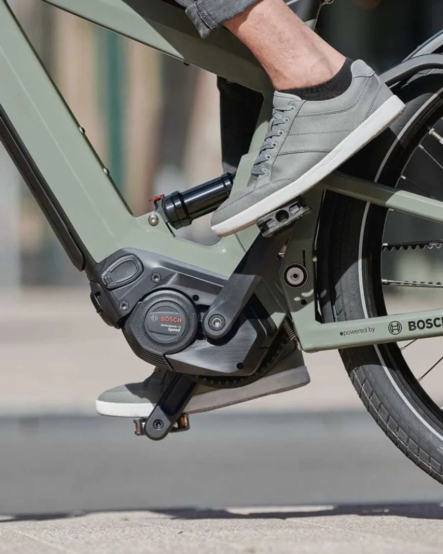 Moteur central Bosch sur un vélo électrique